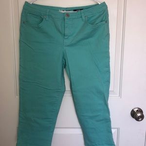 Style & Co Capris